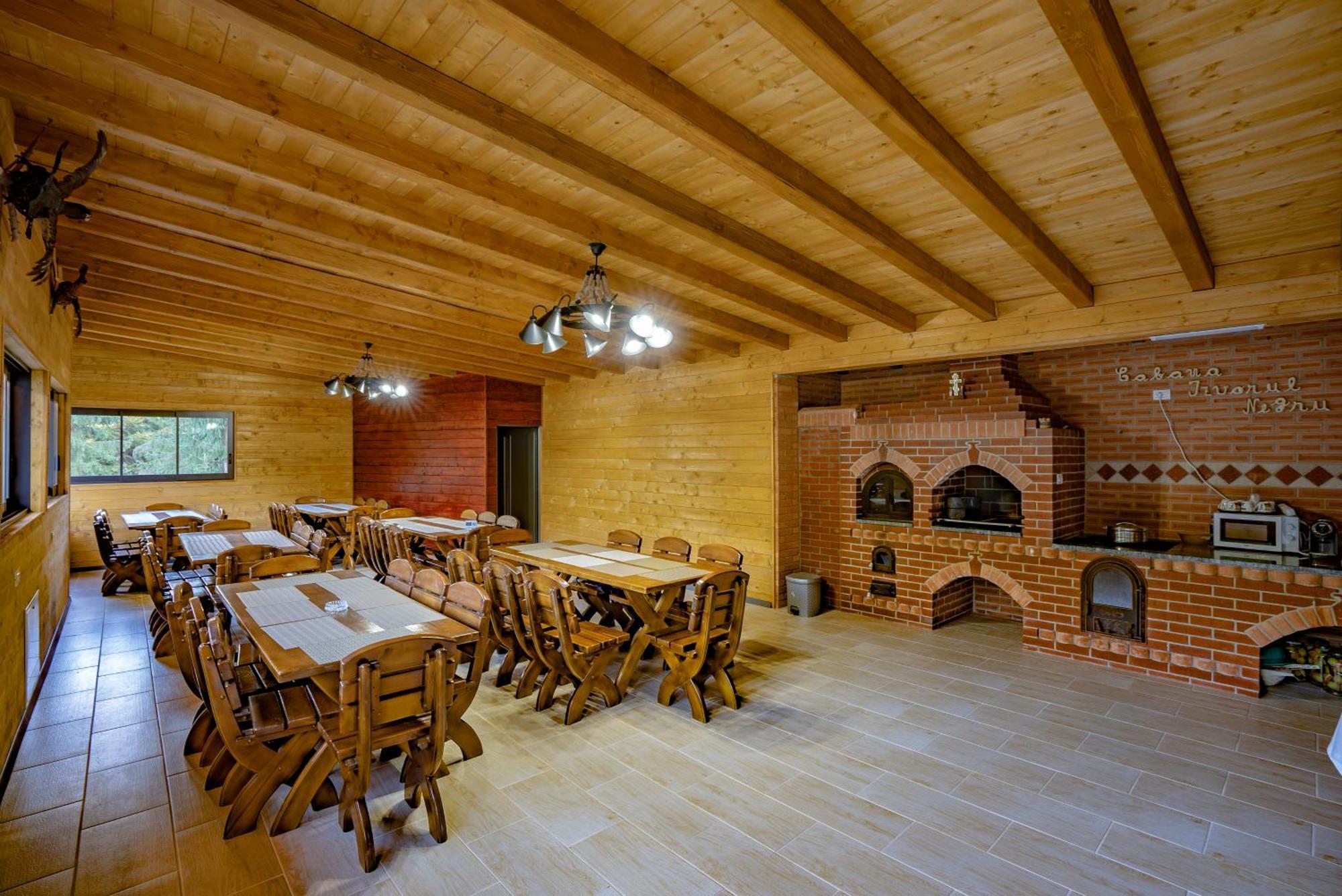 Bed and Breakfast Casa Izvorul Negru Мойсей Экстерьер фото
